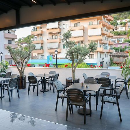 Vila Franko 베라트 외부 사진