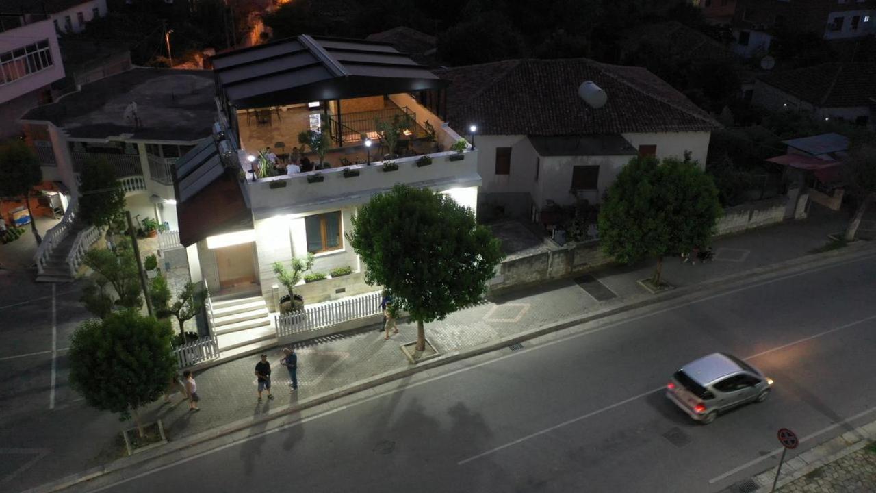 Vila Franko 베라트 외부 사진