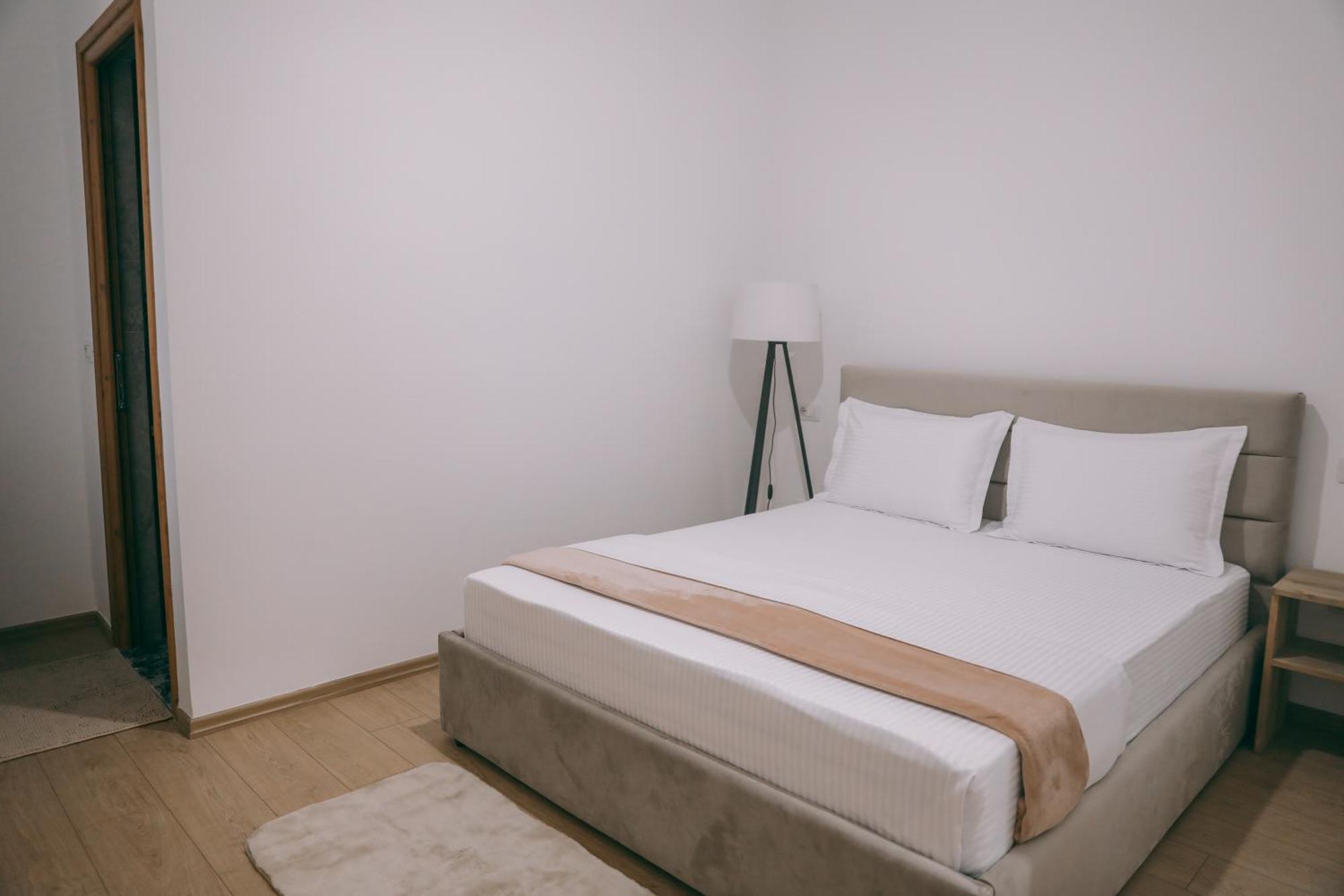Vila Franko 베라트 외부 사진