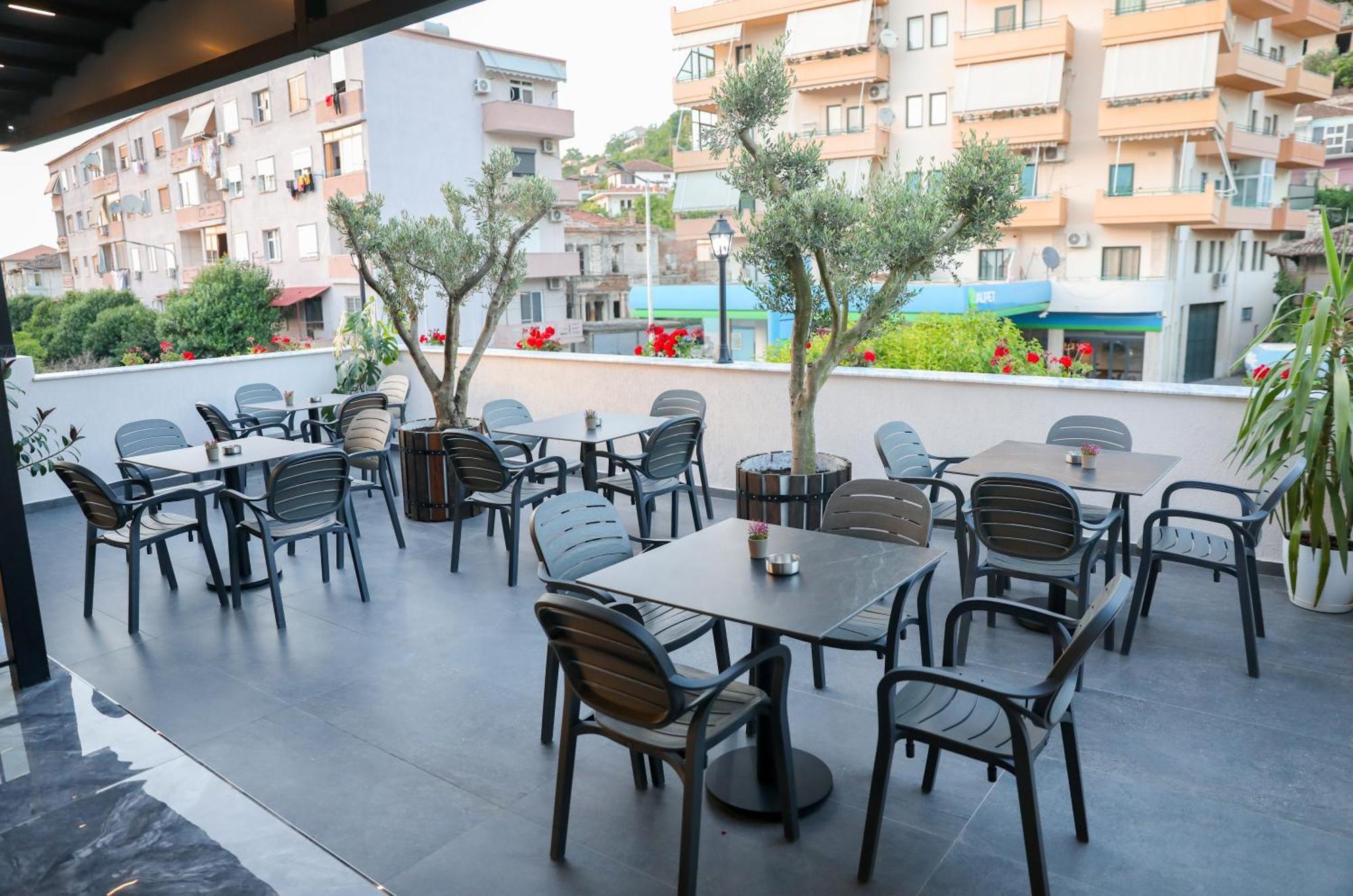 Vila Franko 베라트 외부 사진